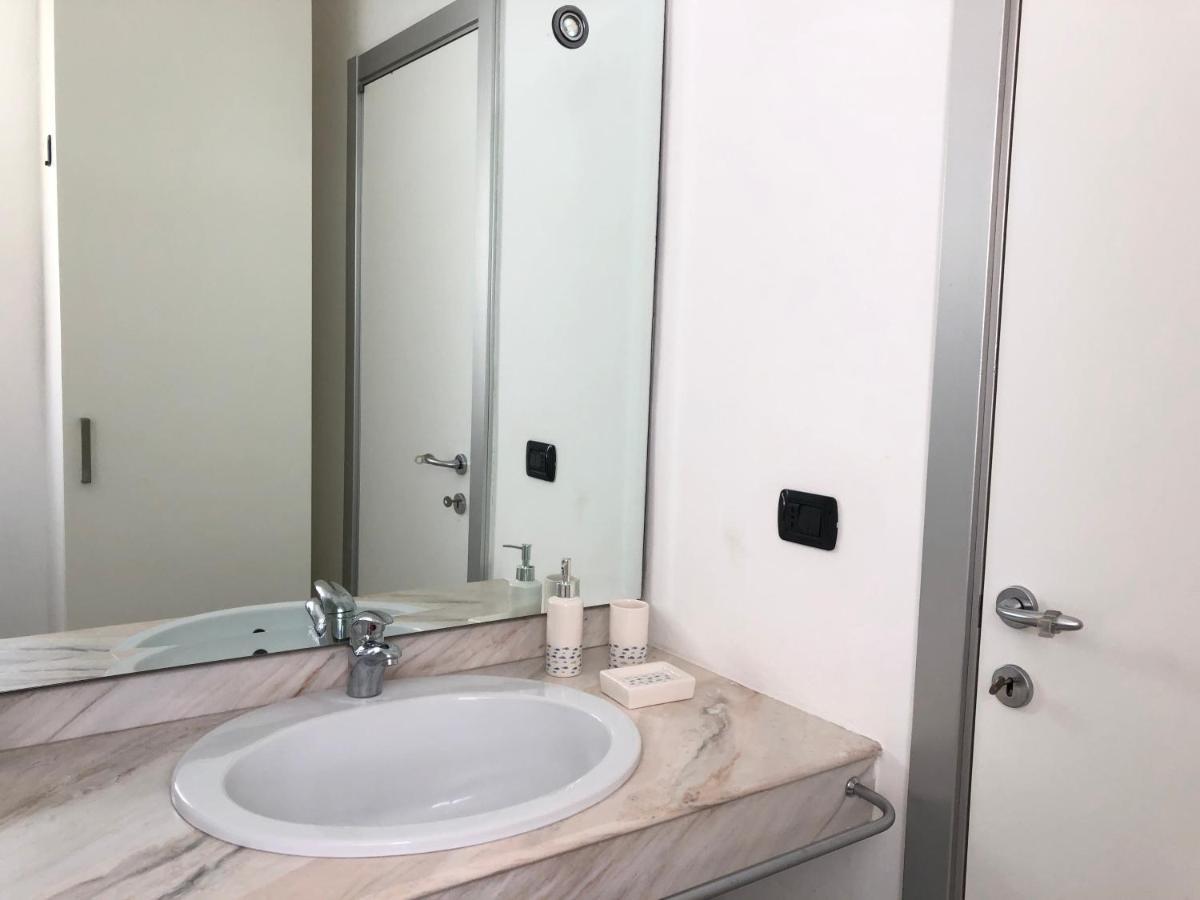 Camelia Apartment Brindisi Esterno foto