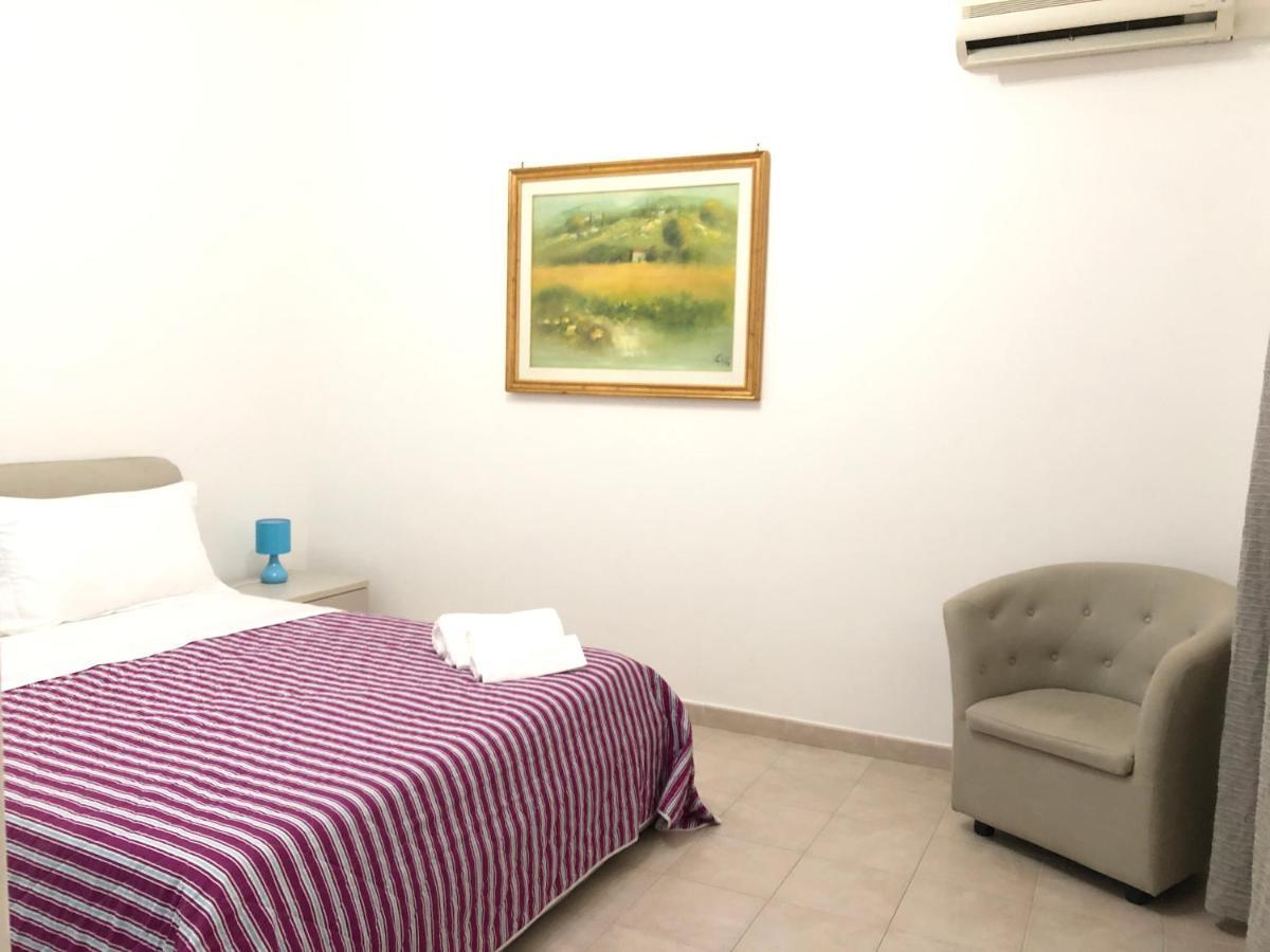 Camelia Apartment Brindisi Esterno foto