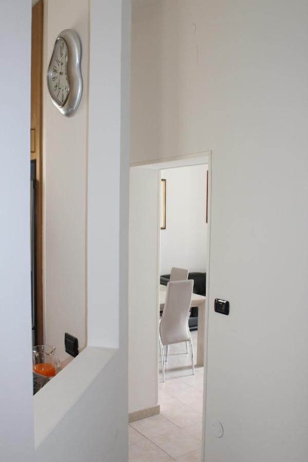 Camelia Apartment Brindisi Esterno foto